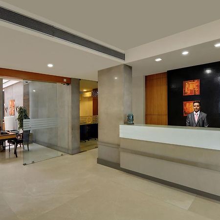 Hotel Woodland Pune Extérieur photo