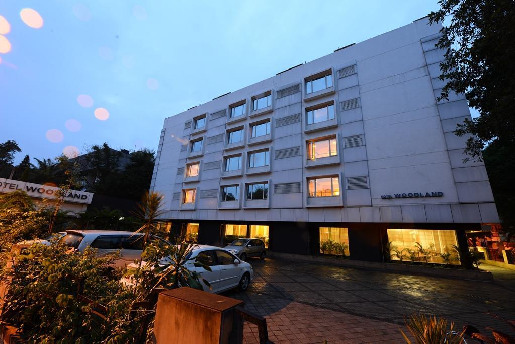 Hotel Woodland Pune Extérieur photo