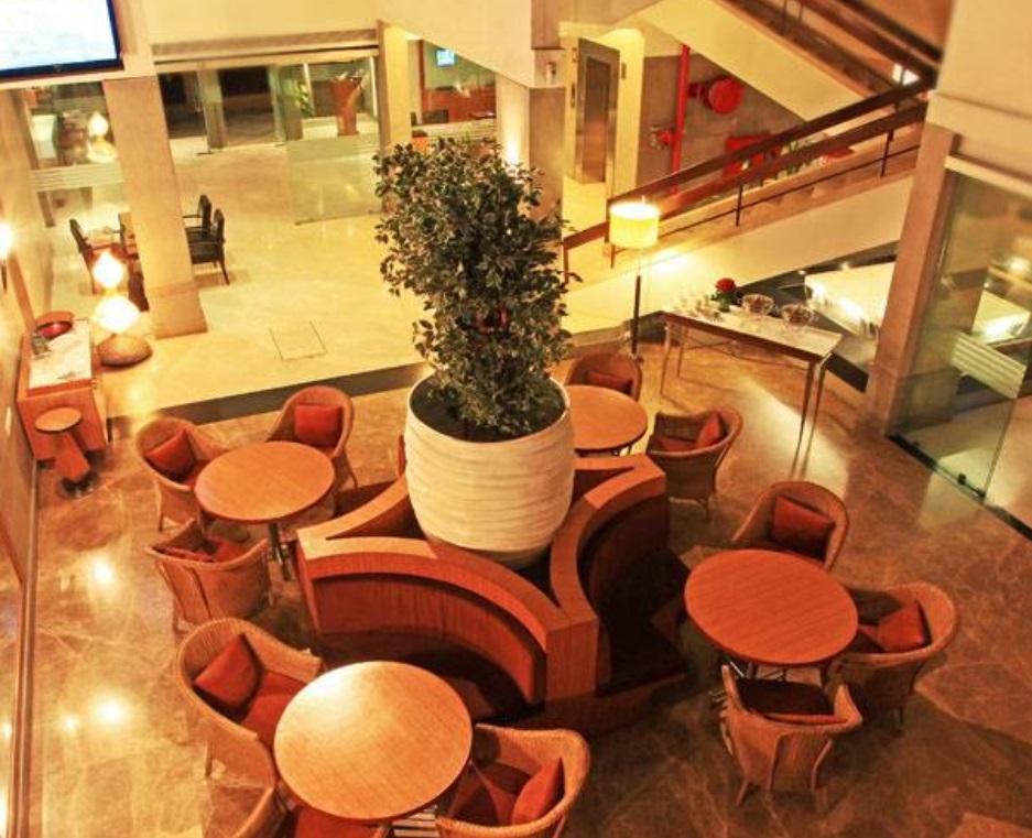 Hotel Woodland Pune Extérieur photo