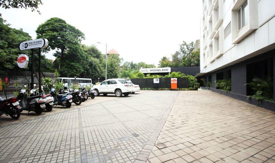 Hotel Woodland Pune Extérieur photo